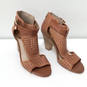 Vince Camuto Woven Wooden Heels Tan 36 1/2 6 1/2